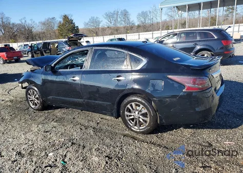 2015 Nissan Altima 2.5 z USA, uszkodzony, nr VIN 1N4AL3AP3FC591673